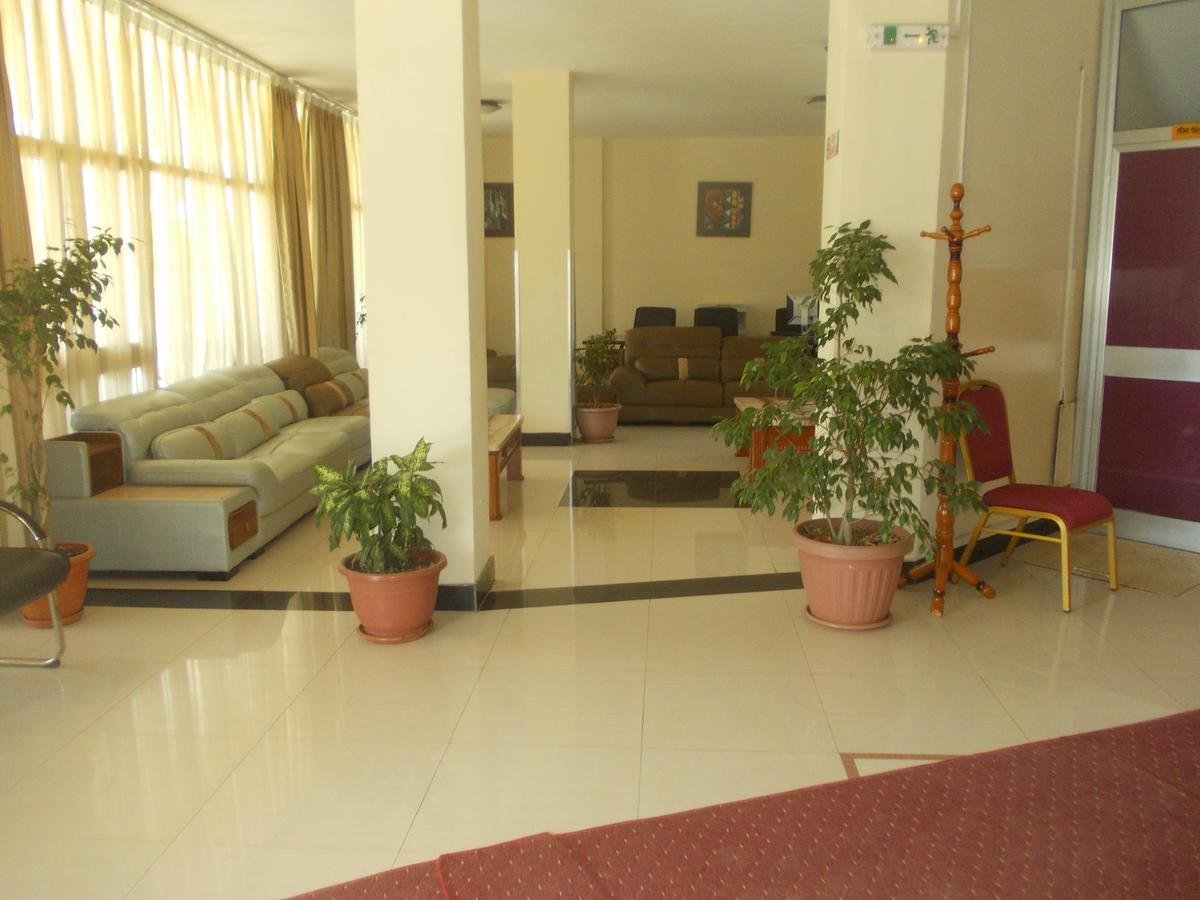 Asinuara Hotel Baher Dar Extérieur photo