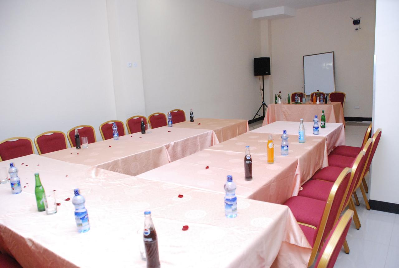 Asinuara Hotel Baher Dar Extérieur photo