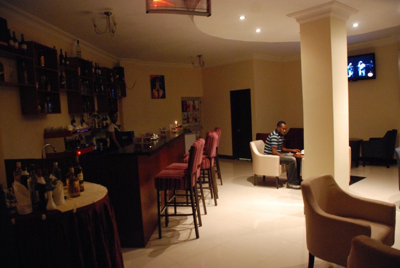 Asinuara Hotel Baher Dar Extérieur photo