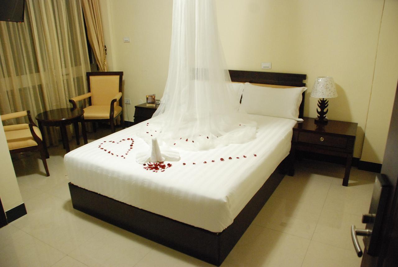 Asinuara Hotel Baher Dar Extérieur photo